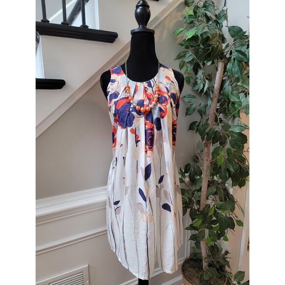 Isabella Sinclair Dress Size 2 White Floral Sleeveless Summer Casual - Picture 2 of 15